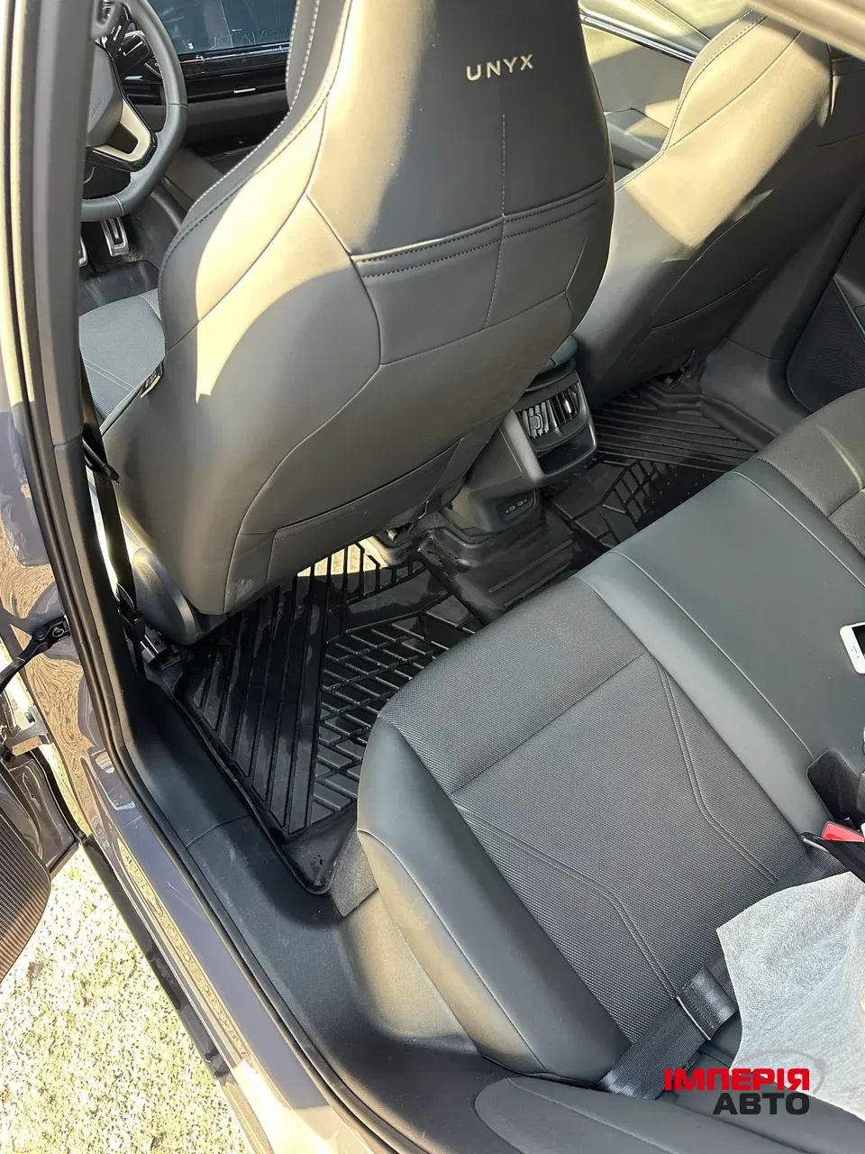 Volkswagen ID.UNYX - фото 13