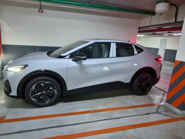 Volkswagen ID.UNYX - фото 4