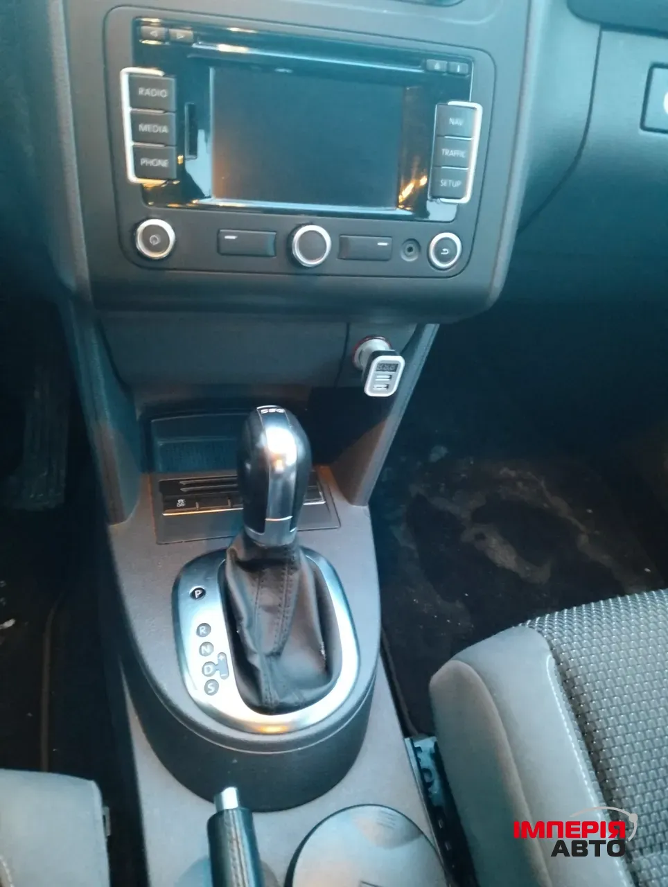 Volkswagen Touran - фото 34