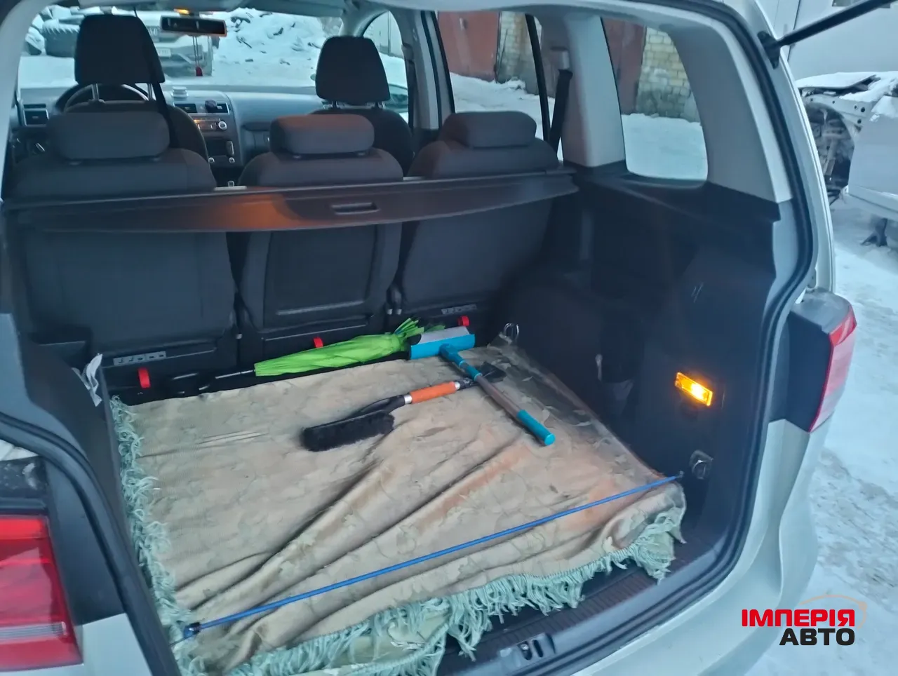 Volkswagen Touran - фото 17