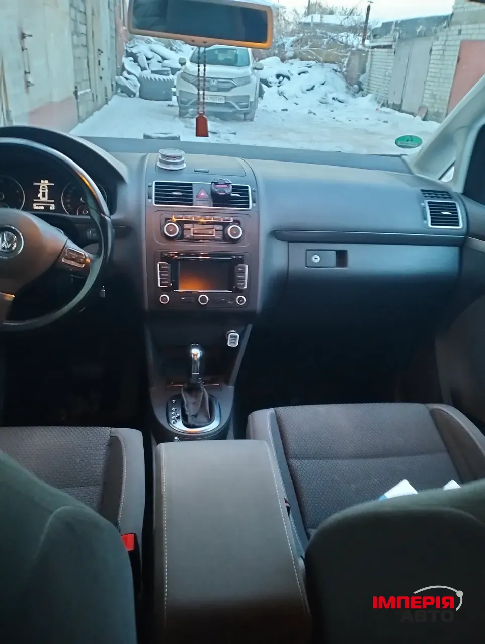 Volkswagen Touran - фото 16