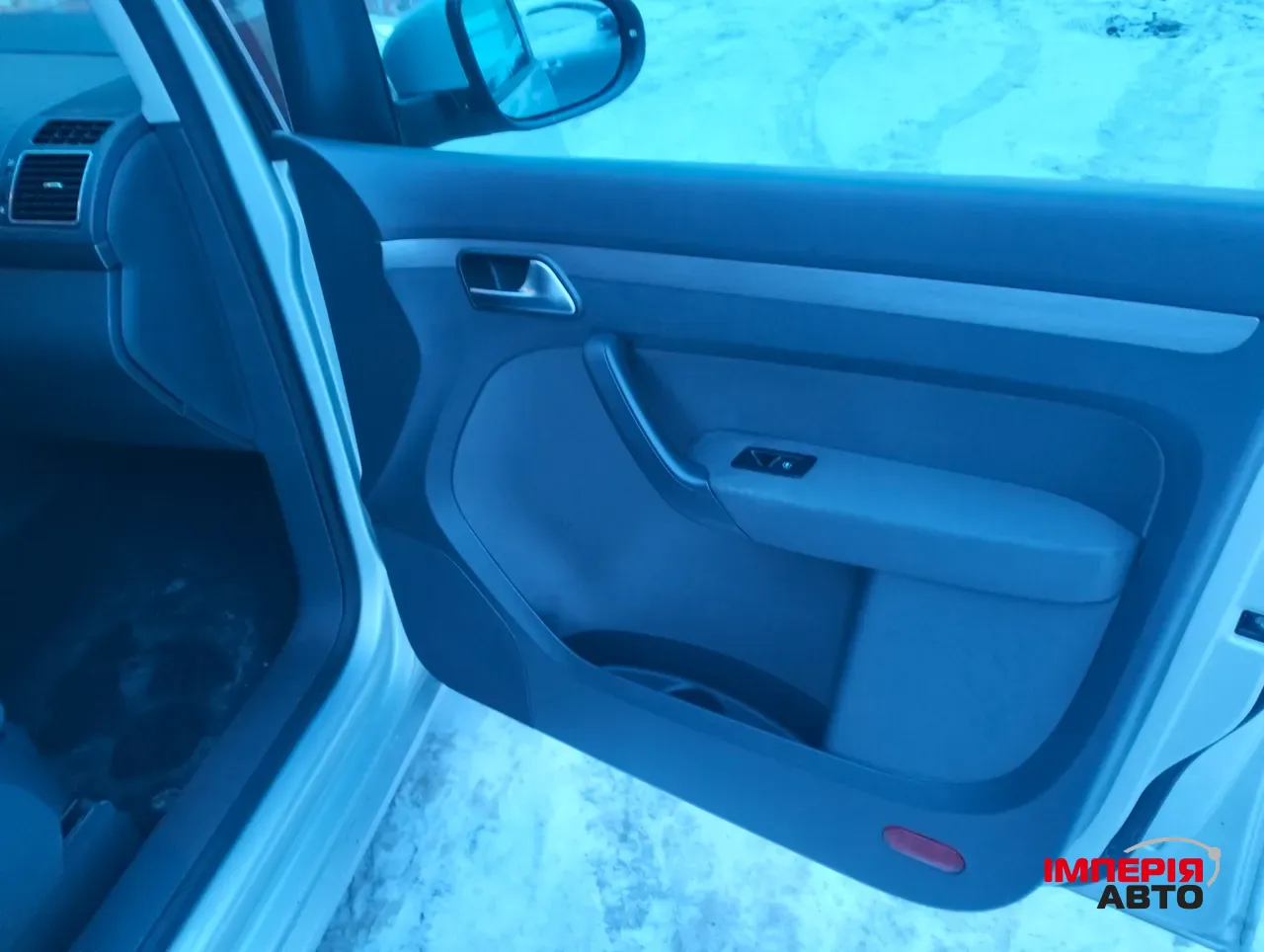 Volkswagen Touran - фото 27