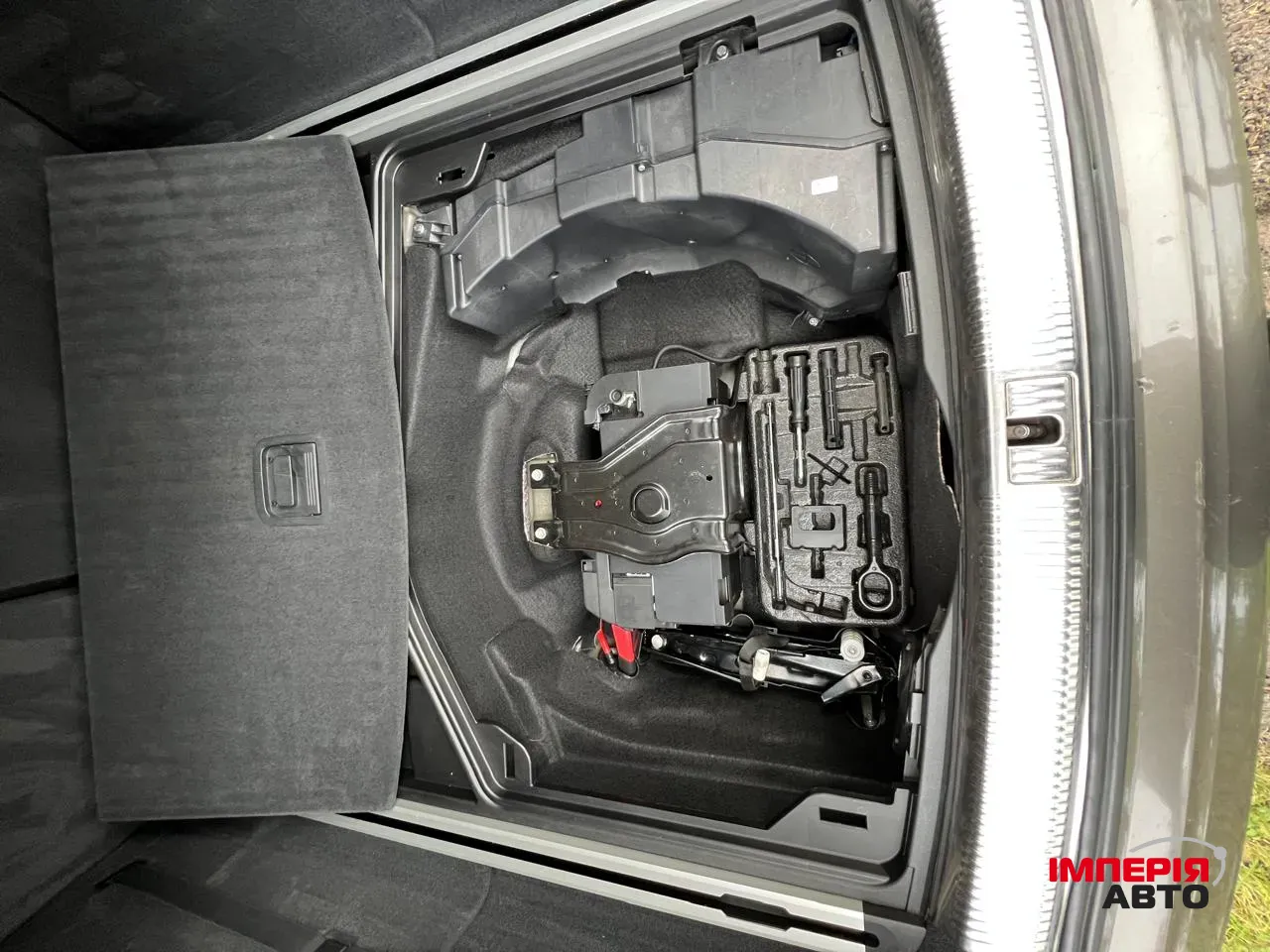 Audi A6 - фото 26