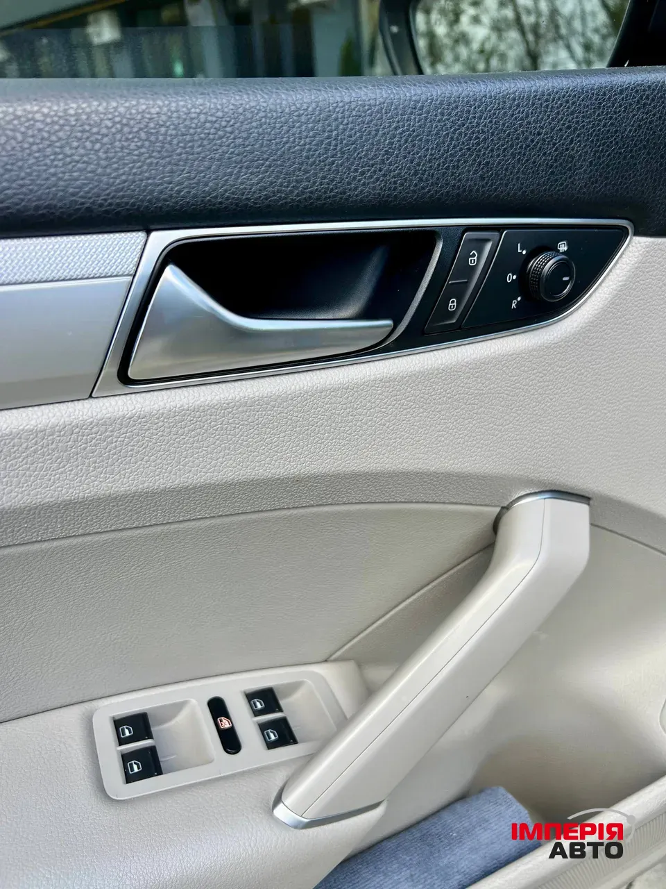 Volkswagen Passat CC - фото 8