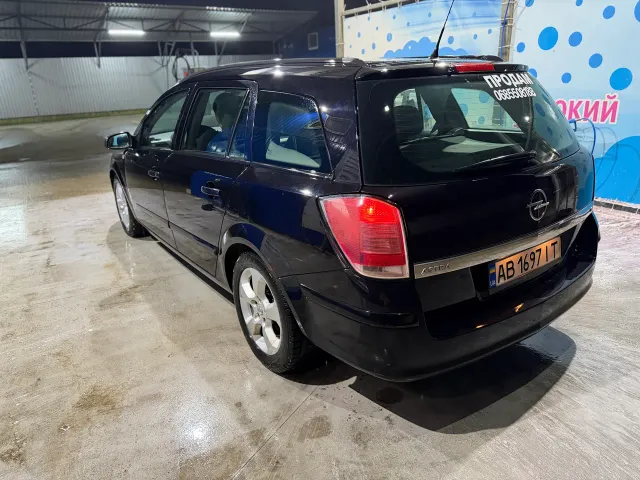 Opel Astra - фото 4