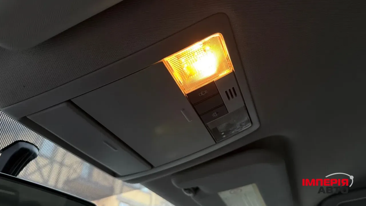 Toyota Avensis - фото 24