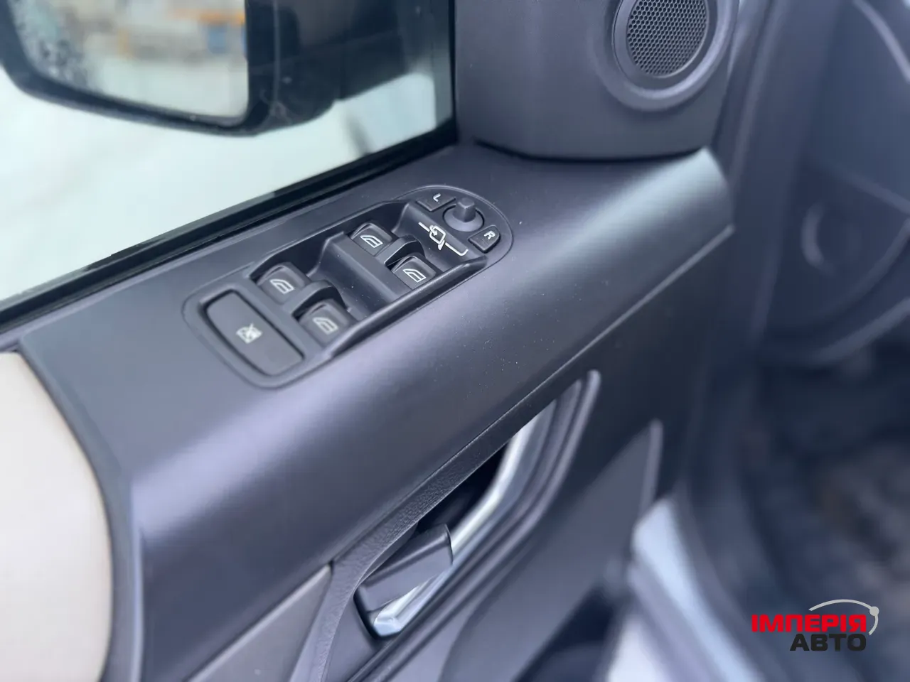 Land Rover Freelander - фото 10