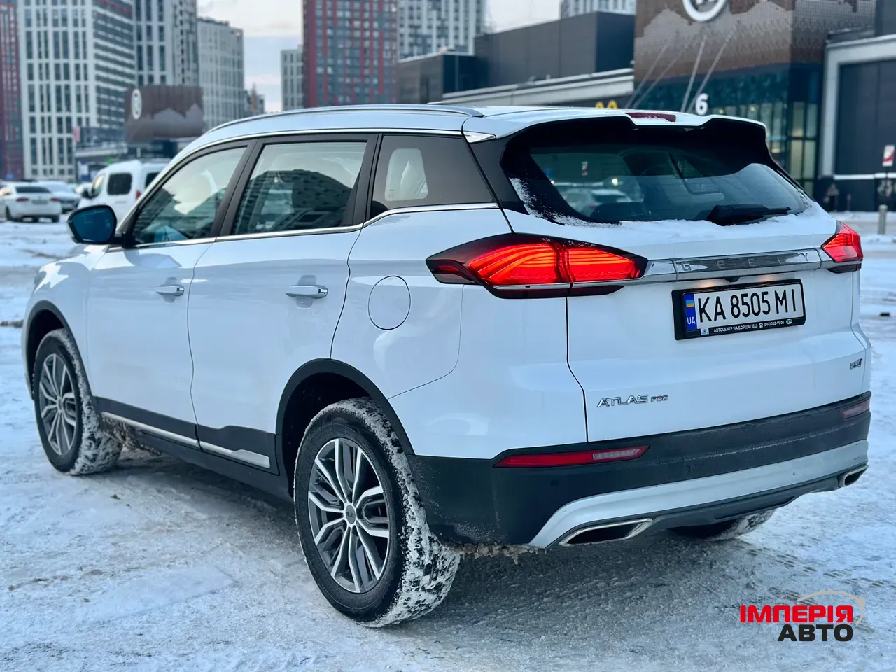 Geely Atlas Pro - фото 7