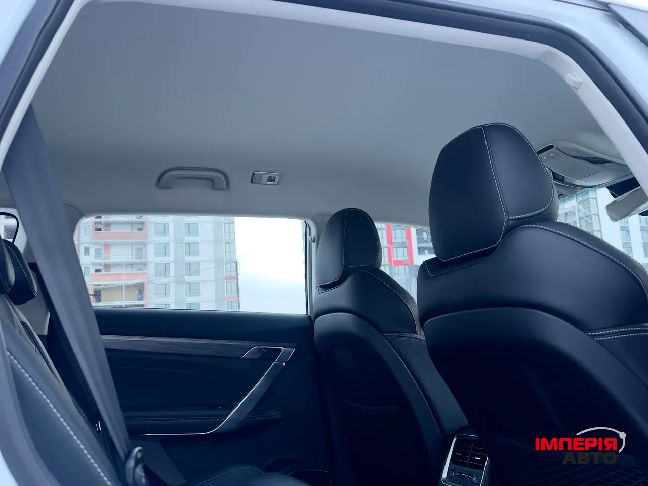 Geely Atlas Pro - фото 24