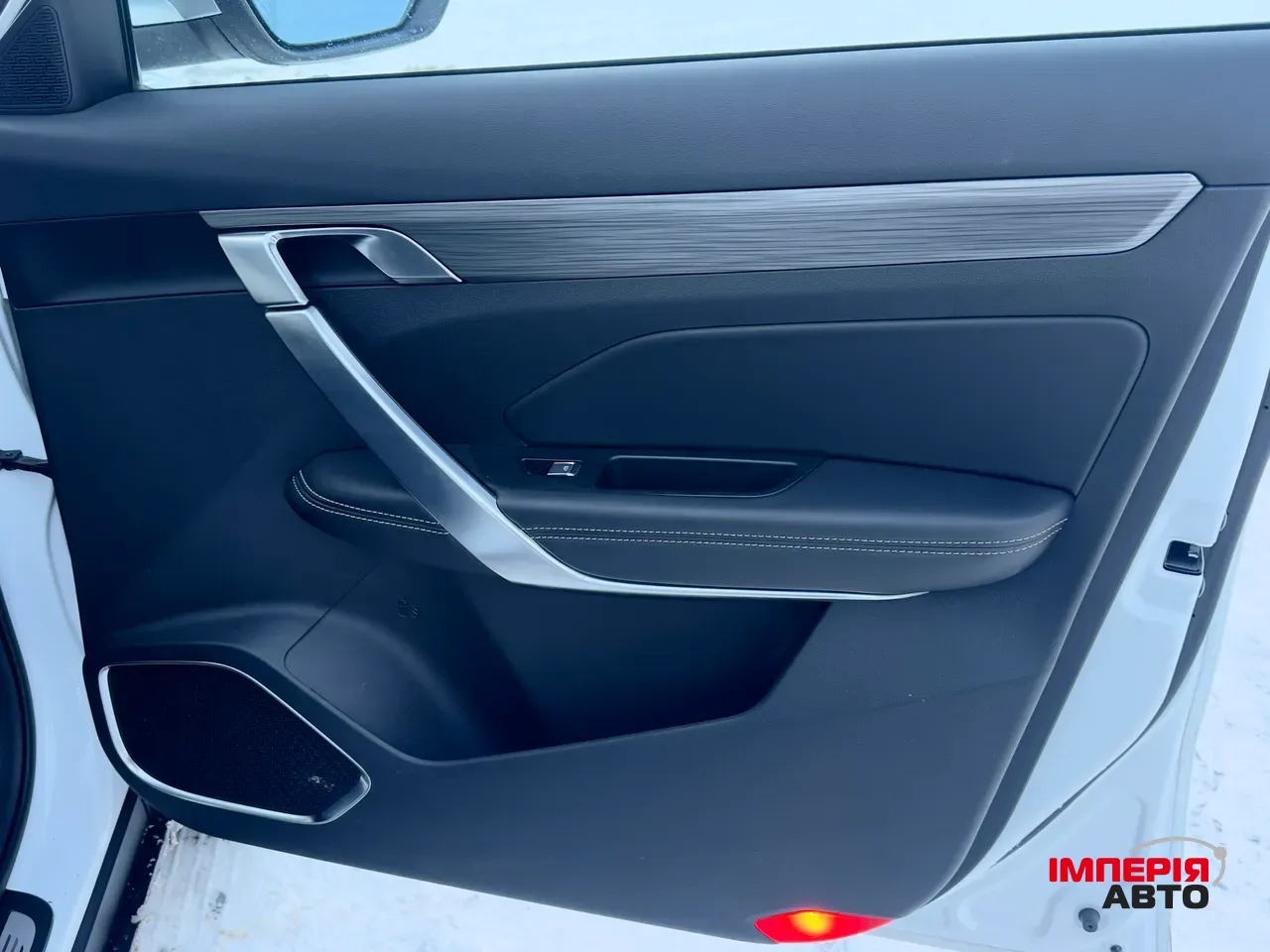 Geely Atlas Pro - фото 26