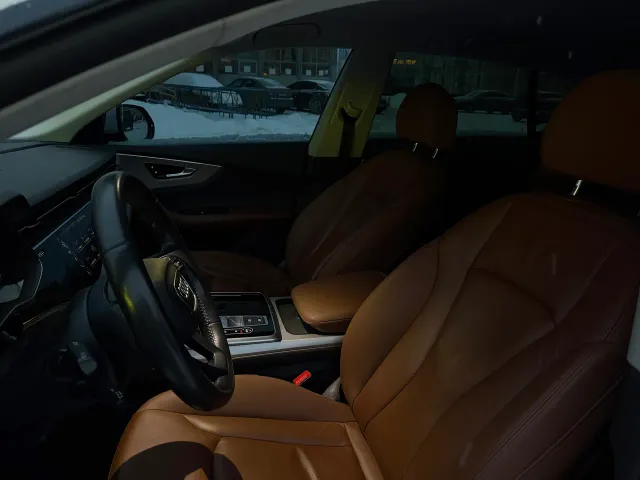 Audi Q8 - фото 4