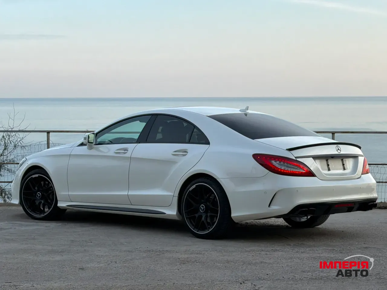 Mercedes-Benz CLS - фото 9