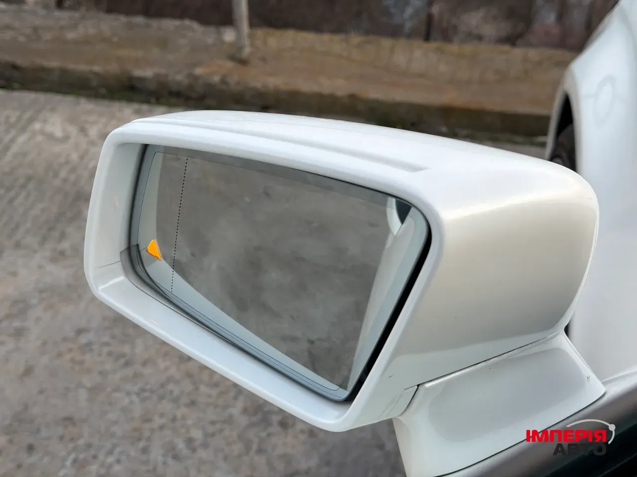 Mercedes-Benz CLS - фото 13