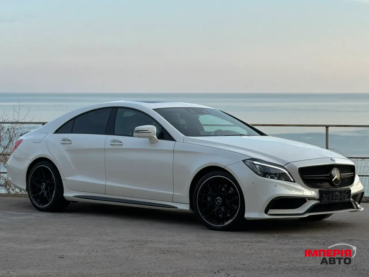Mercedes-Benz CLS - фото 3