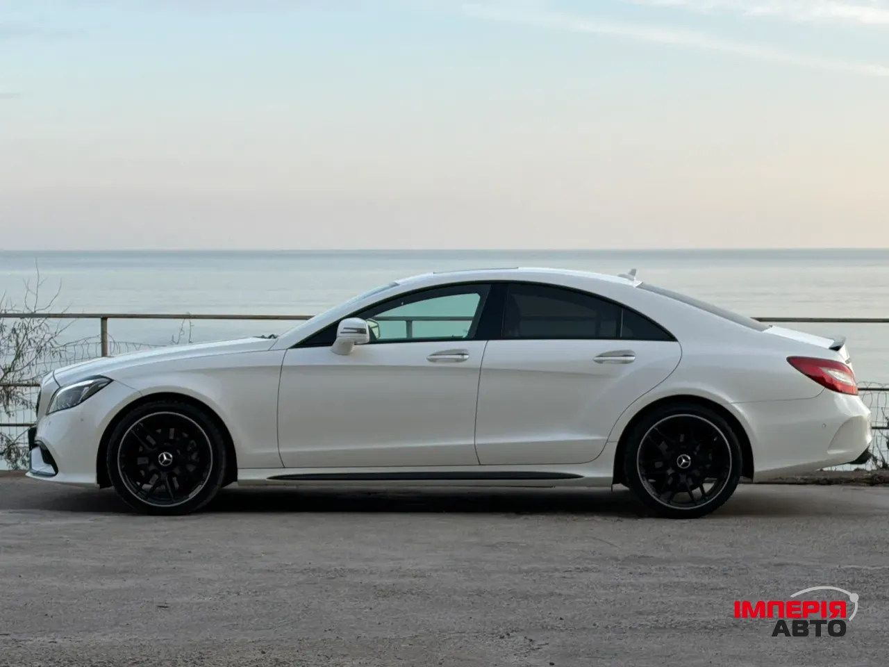 Mercedes-Benz CLS - фото 4