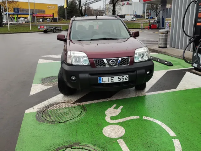 Nissan X-Trail - фото 2