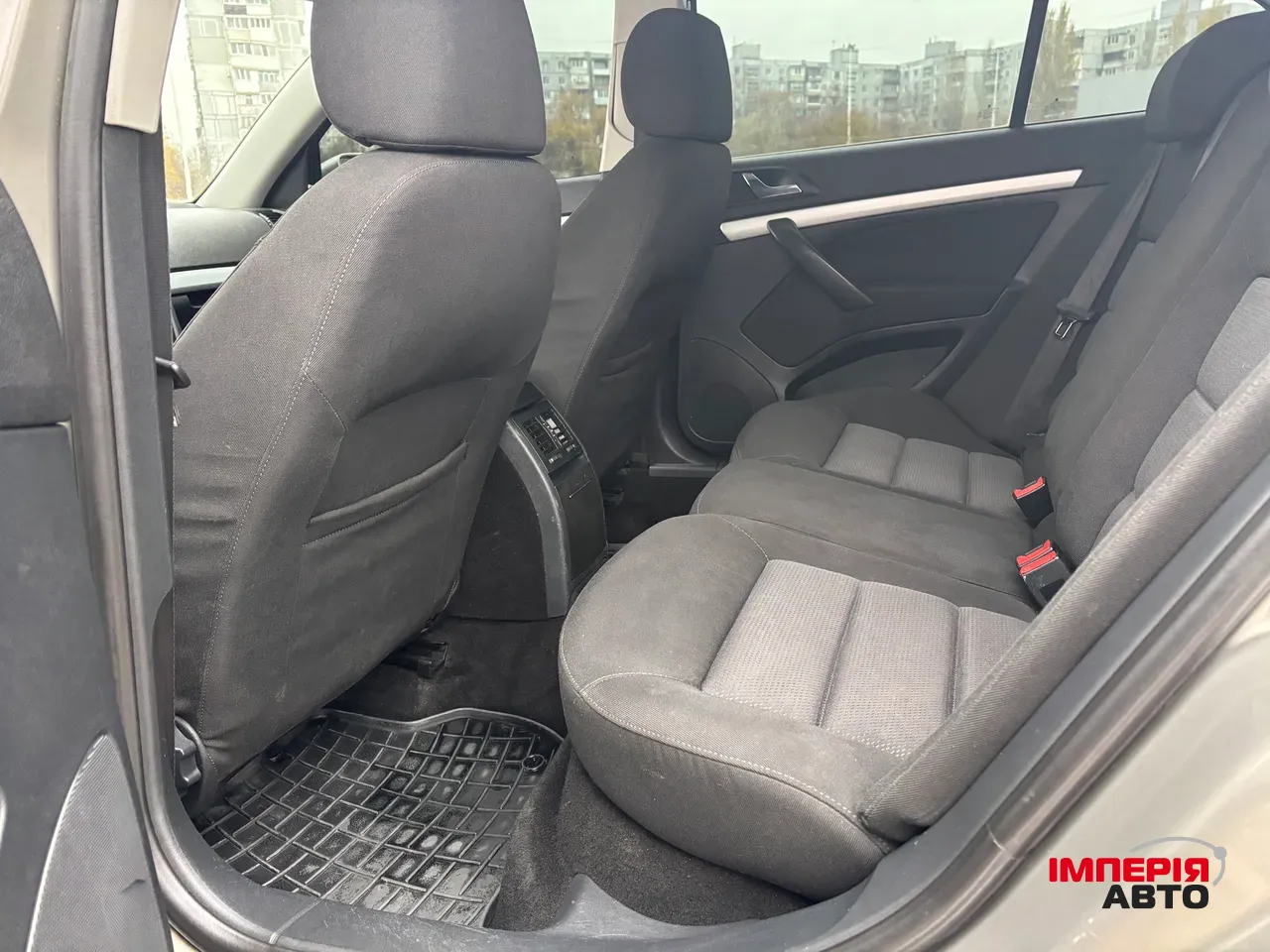 Skoda Octavia - фото 10