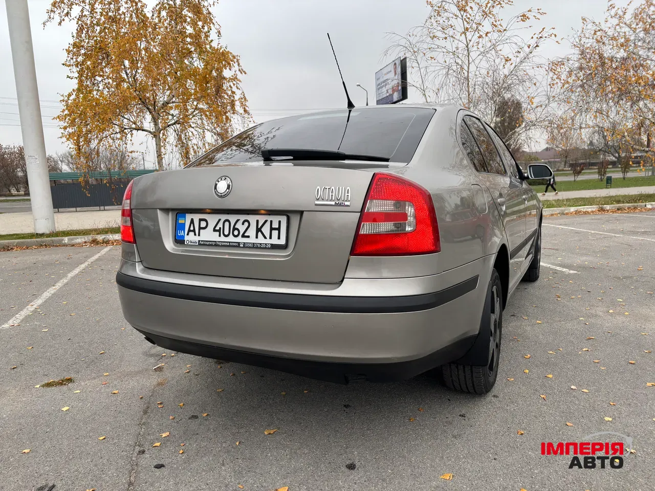 Skoda Octavia - фото 2
