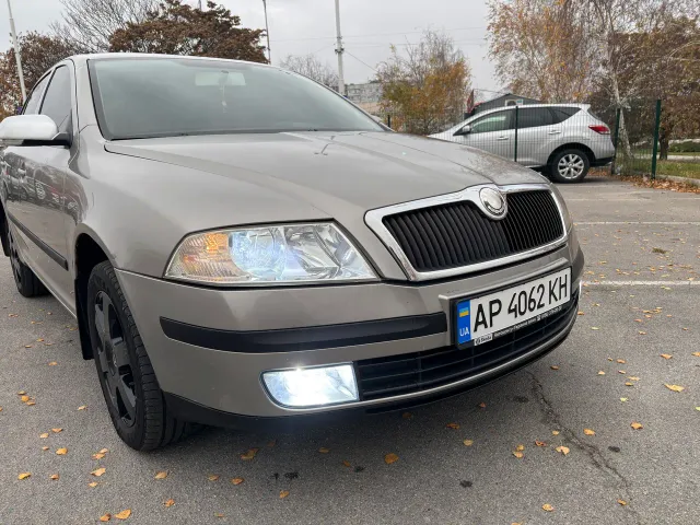 Skoda Octavia - фото 1