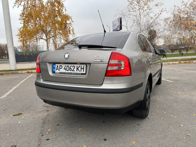 Skoda Octavia - фото 2