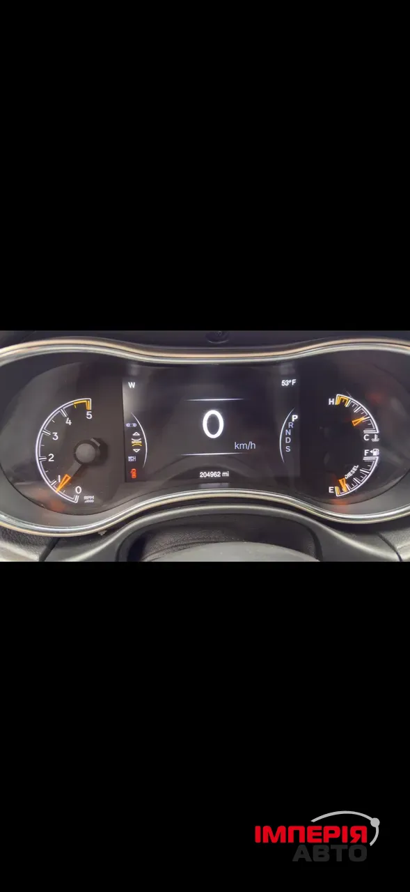 Jeep Grand Cherokee - фото 12