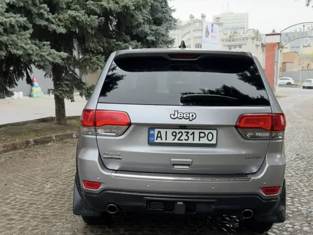 Jeep Grand Cherokee - фото 5