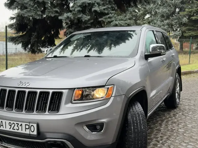 Jeep Grand Cherokee - фото 2