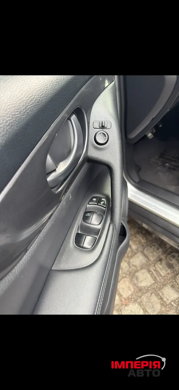 Nissan Rogue - фото 16