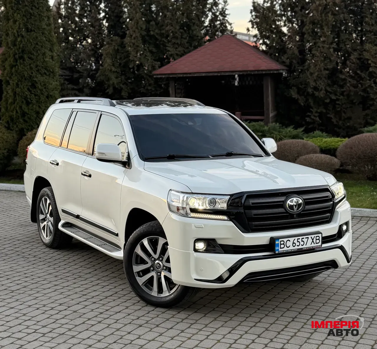 Toyota Land Cruiser - фото 8