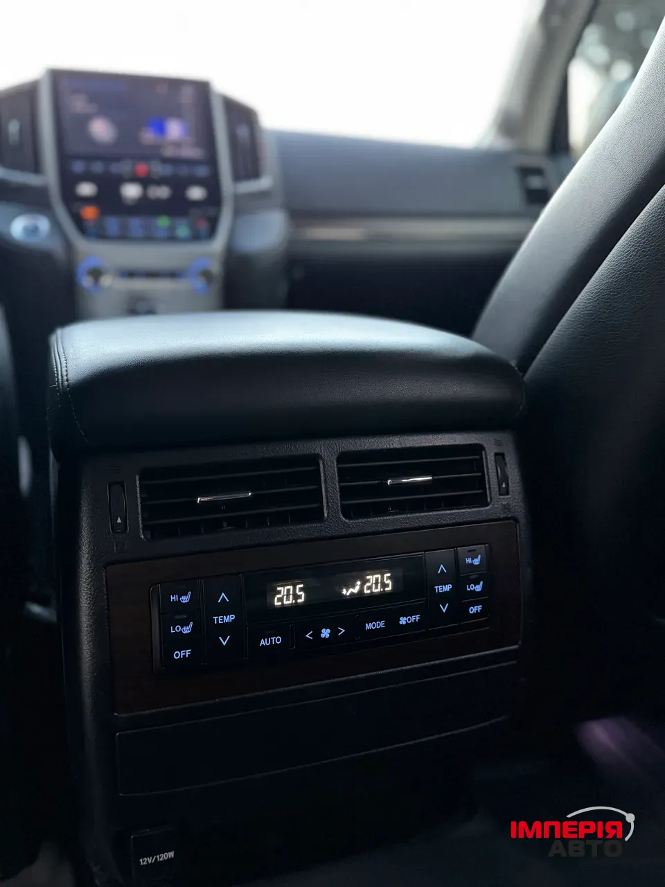 Toyota Land Cruiser - фото 24