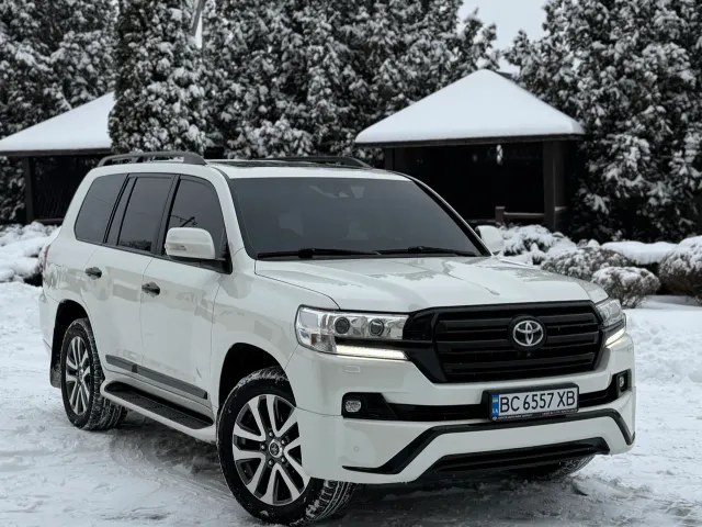 Toyota Land Cruiser - фото 2