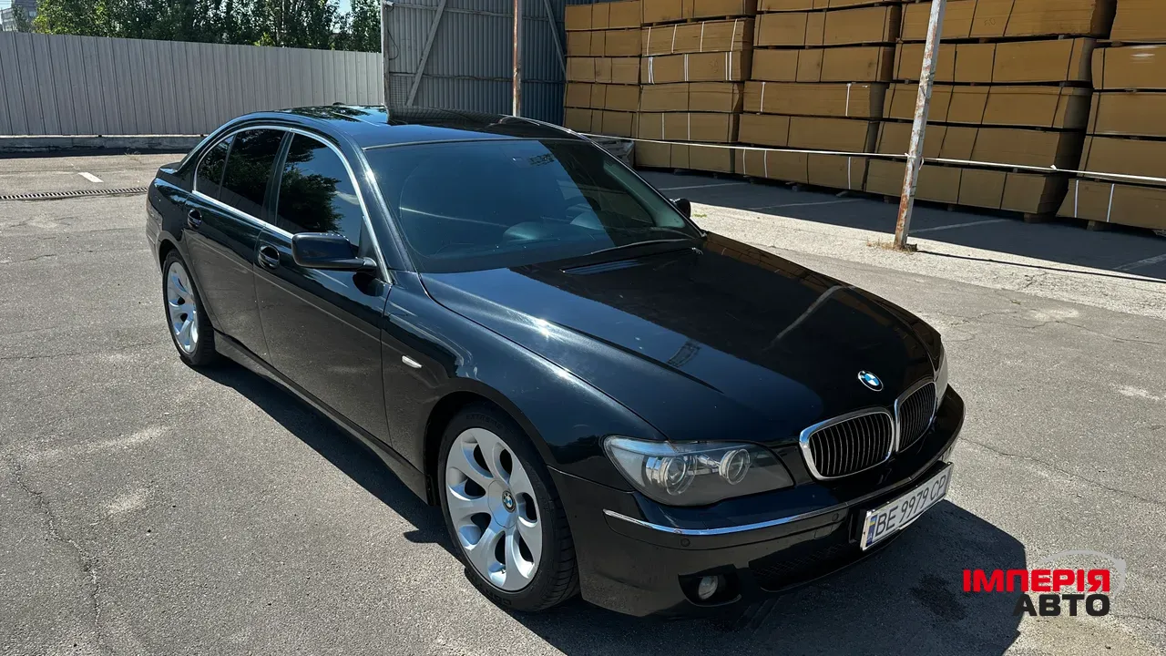BMW 7 серії - фото 6