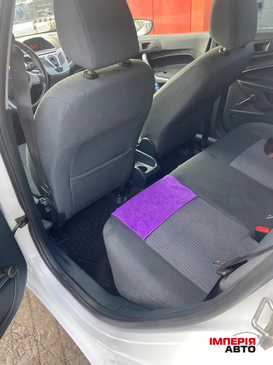 Ford Fiesta - фото 7