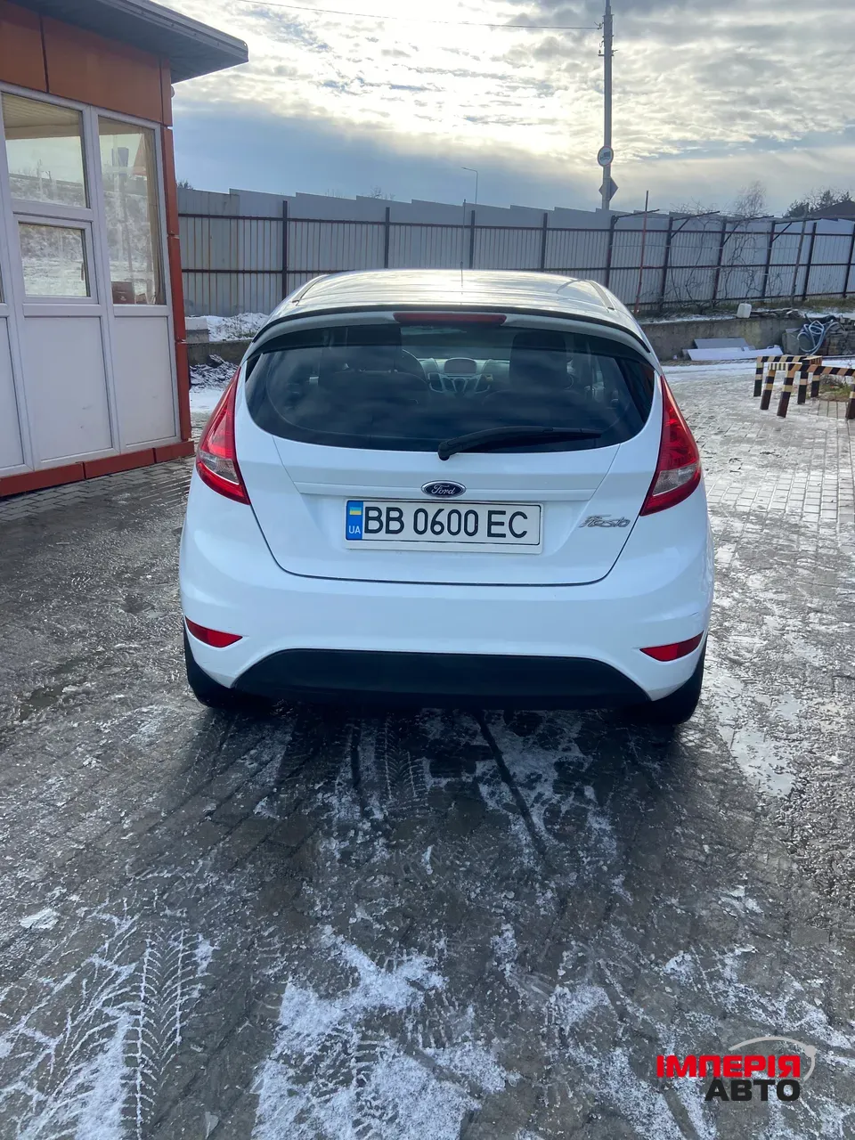 Ford Fiesta - фото 5