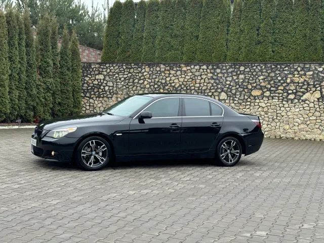 BMW 5 серії - фото 5