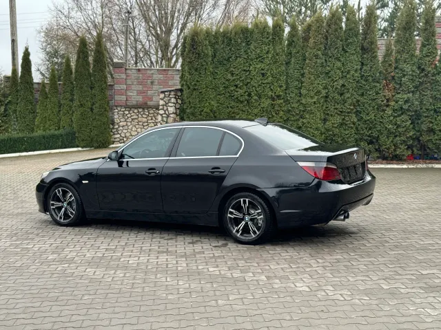 BMW 5 серії - фото 2