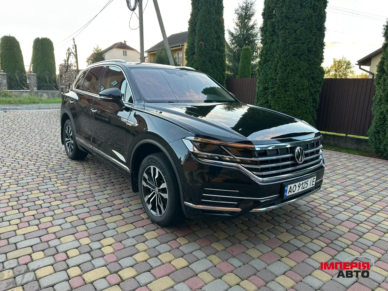 Volkswagen Touareg - фото 3