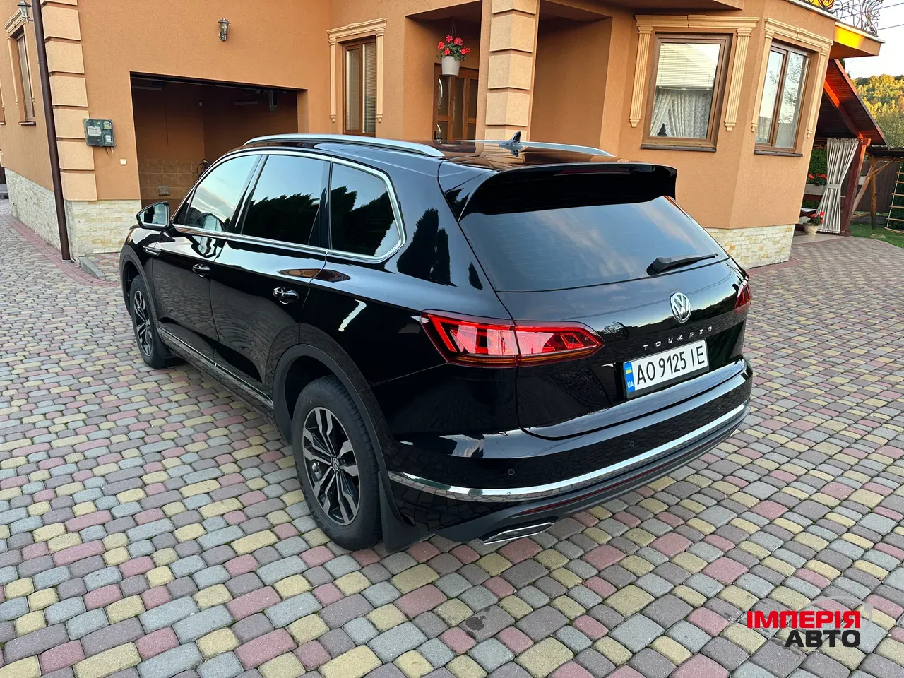 Volkswagen Touareg - фото 9