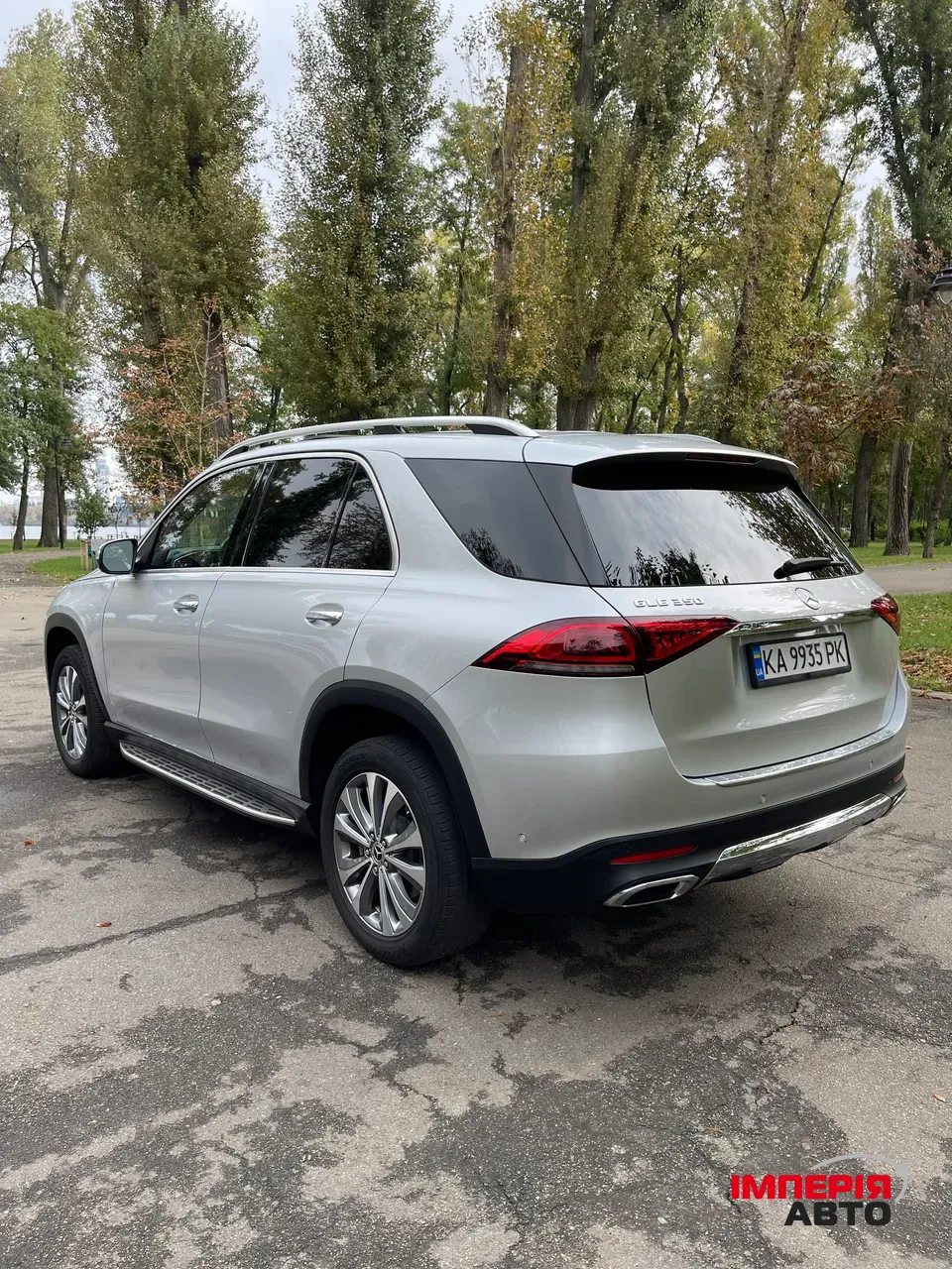 Mercedes-Benz GLE - фото 12