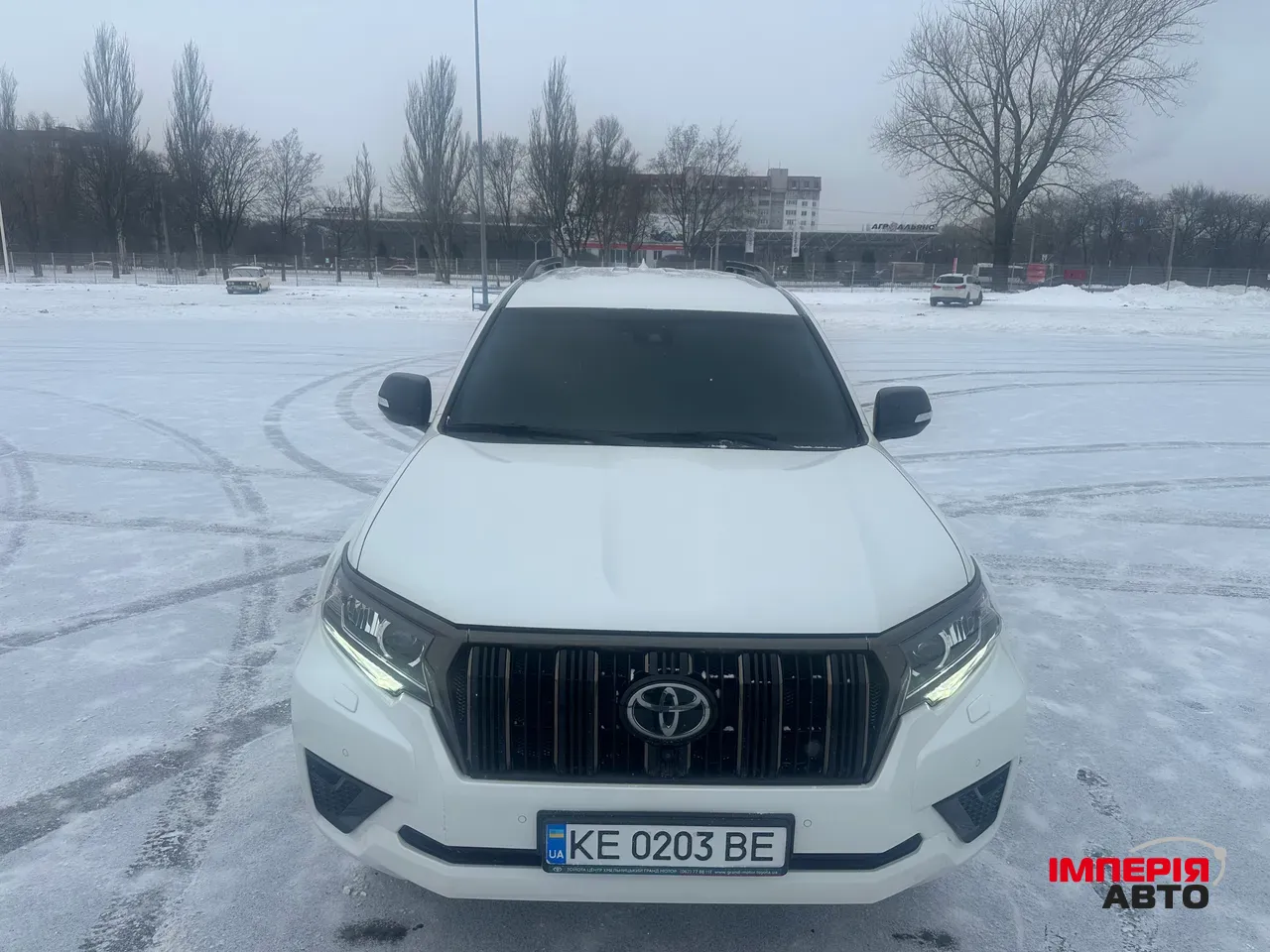 Toyota Land Cruiser Prado - фото 1