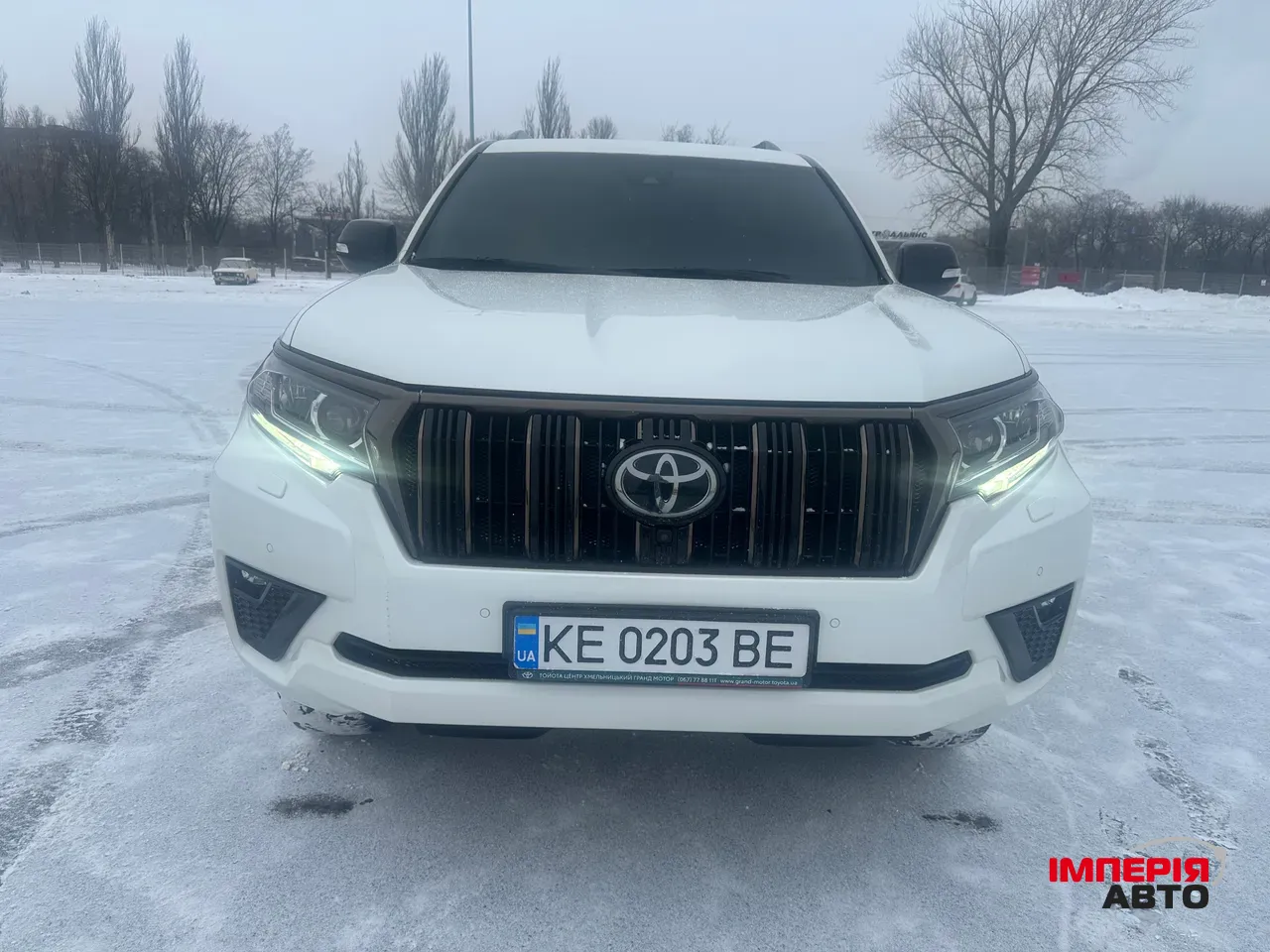 Toyota Land Cruiser Prado - фото 2