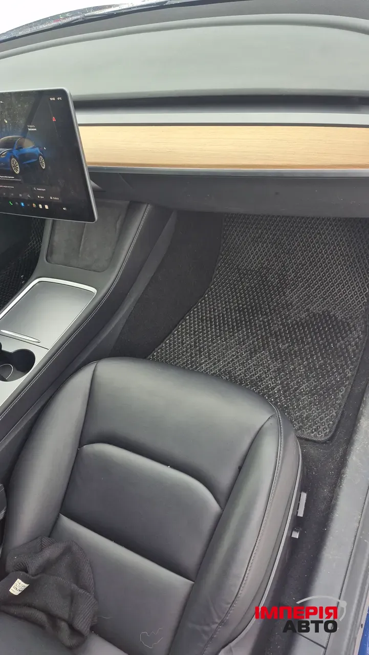 Tesla Model 3 - фото 10