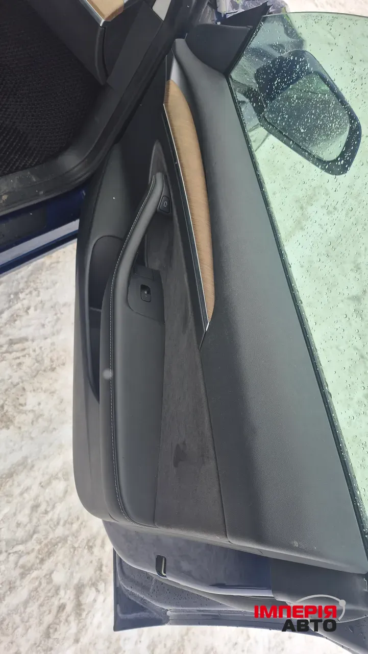 Tesla Model 3 - фото 11