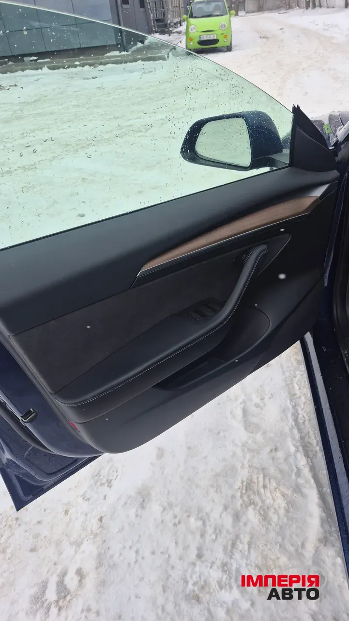 Tesla Model 3 - фото 13