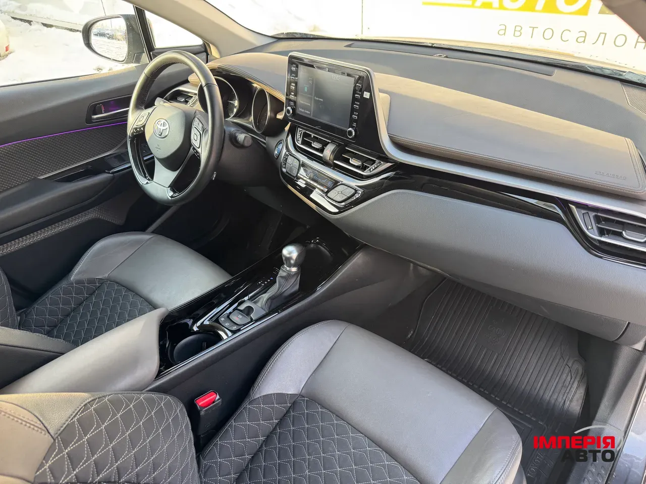 Toyota C-HR - фото 41