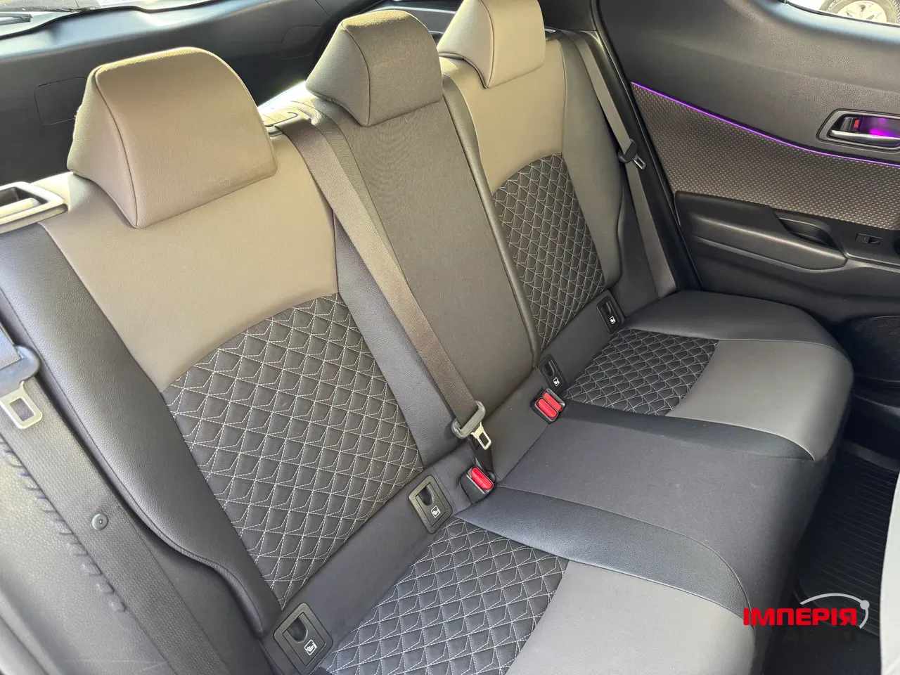 Toyota C-HR - фото 38