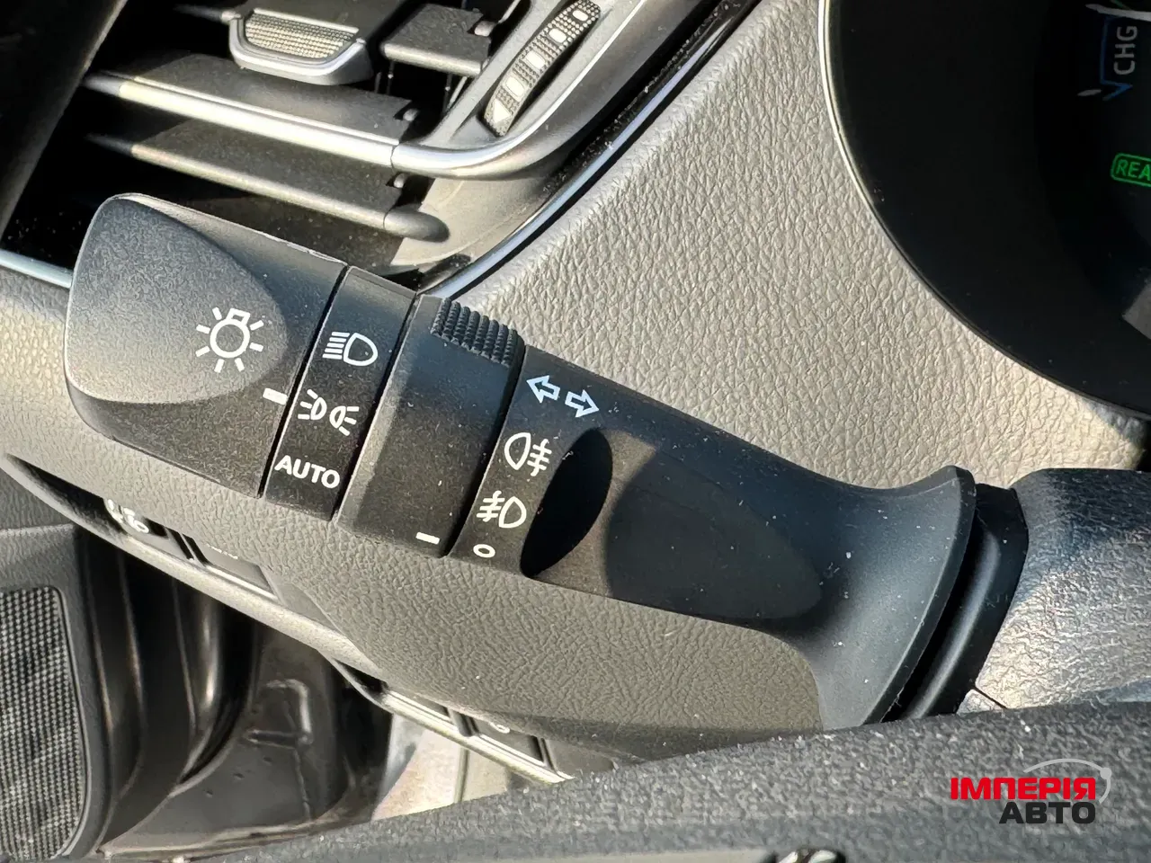 Toyota C-HR - фото 26