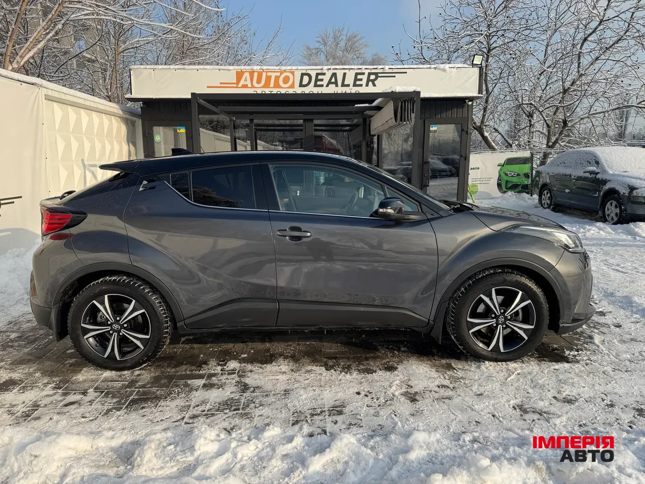 Toyota C-HR - фото 12