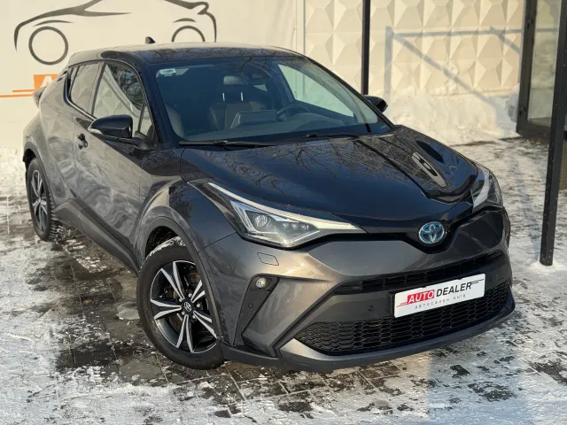 Toyota C-HR - фото 1