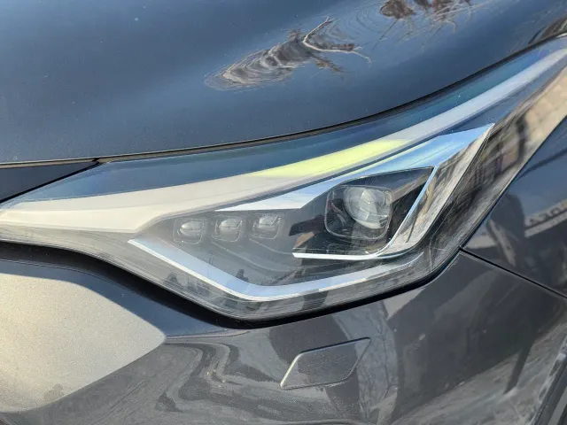 Toyota C-HR - фото 4